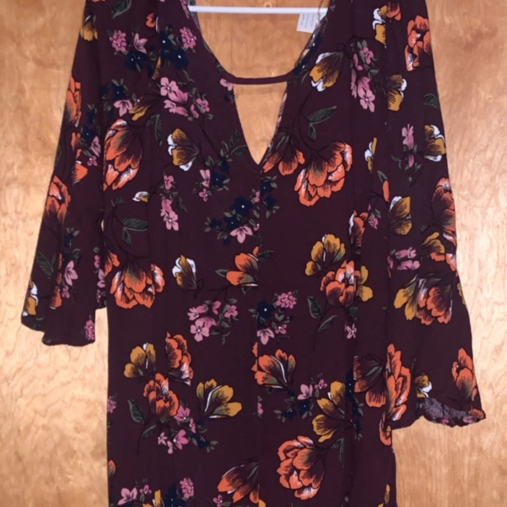 Maroon flower dress 💐